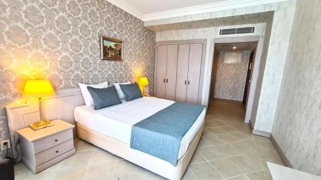 X Life Hotel Sarigerme 15 - Adult Hotel